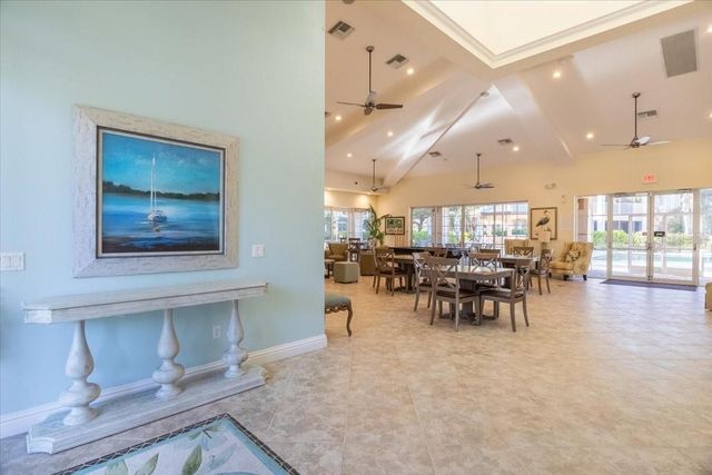 6515 MOORINGS POINT CIRCLE 102, Lakewood Ranch, FL 34202
