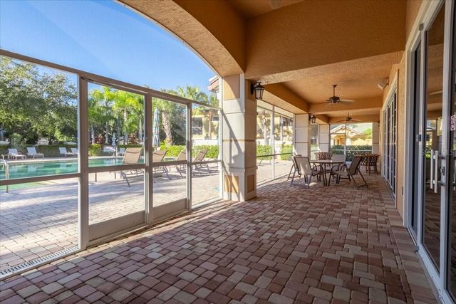 6515 MOORINGS POINT CIRCLE 102, Lakewood Ranch, FL 34202