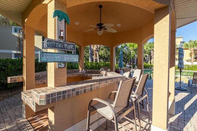 6515 MOORINGS POINT CIRCLE 102, Lakewood Ranch, FL 34202