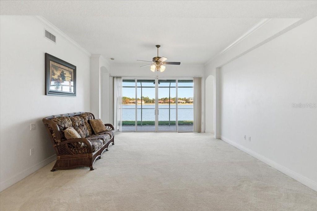 Image 13 of property listing at 6515 MOORINGS POINT CIRCLE 102, Lakewood Ranch, FL 34202