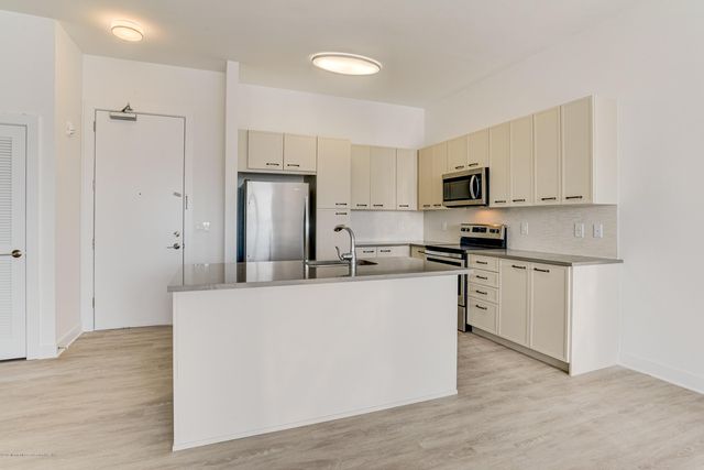 55 W Front Street 312, Red Bank, NJ 07701