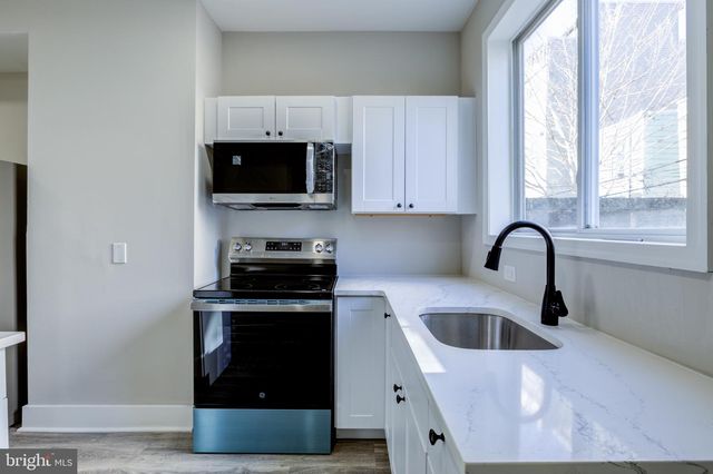 2115 REED ST, Philadelphia, PA 19146