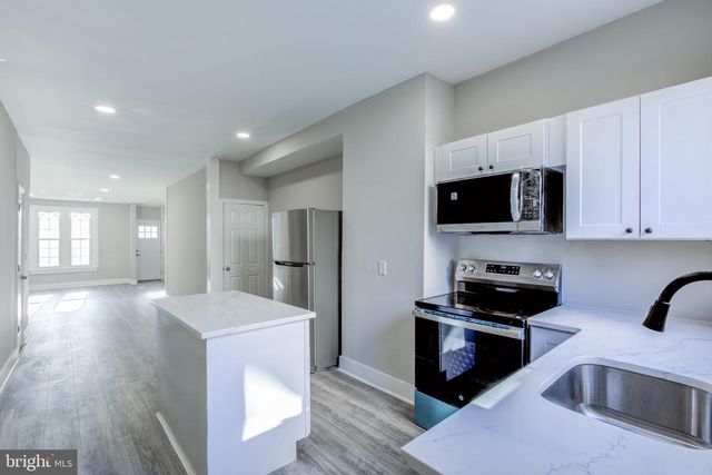 2115 REED ST, Philadelphia, PA 19146