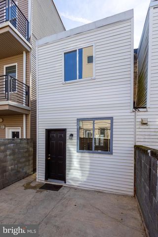 2115 REED ST, Philadelphia, PA 19146