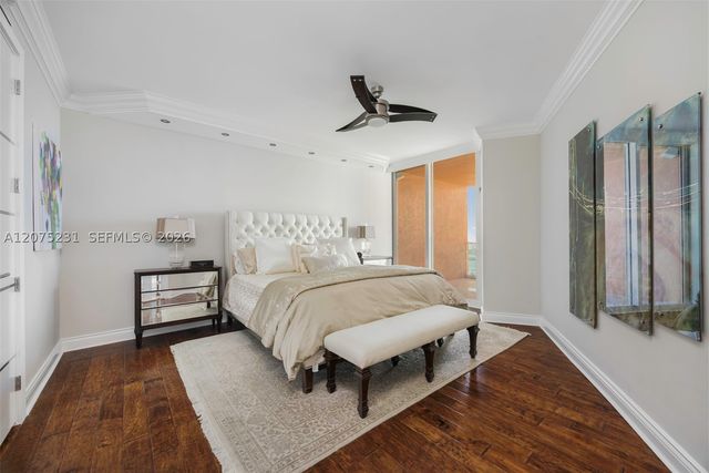 300 Pointe Dr 2806, Miami Beach, FL 33139