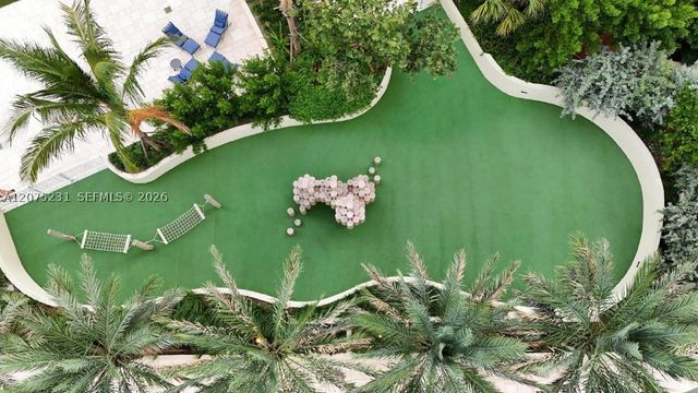 300 Pointe Dr 2806, Miami Beach, FL 33139