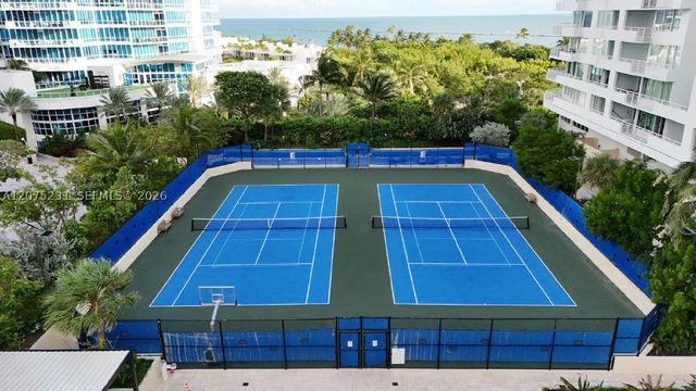 300 Pointe Dr 2806, Miami Beach, FL 33139