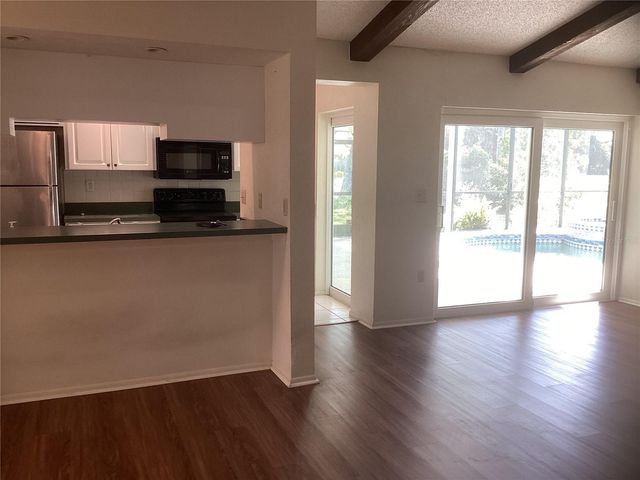6508 WATERFORD CIRCLE, Sarasota, FL 34238
