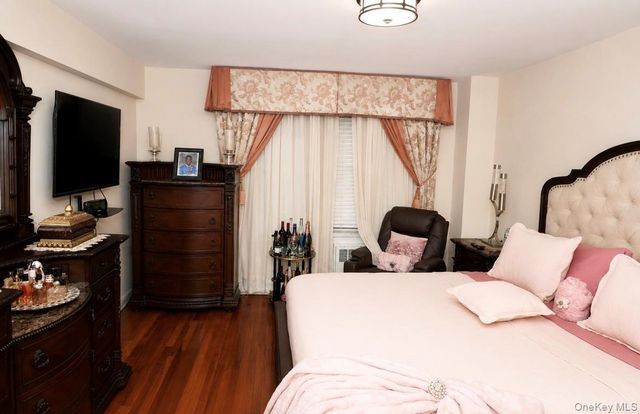 1165 E 54th Street 3S, Brooklyn, NY 11234