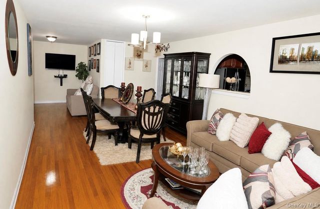 1165 E 54th Street 3S, Brooklyn, NY 11234