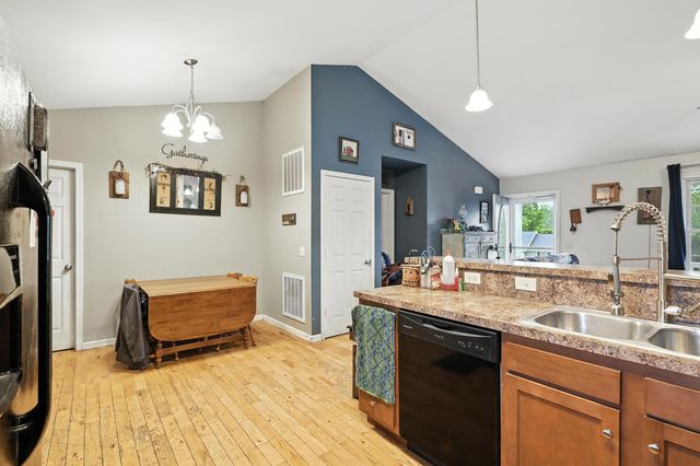 14975 WOODCREEK LN, Timberville, VA 22853