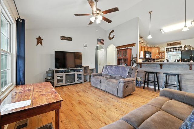 14975 WOODCREEK LN, Timberville, VA 22853