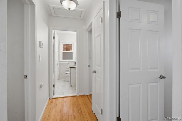 1621 Walnut Street, Dearborn, MI 48124