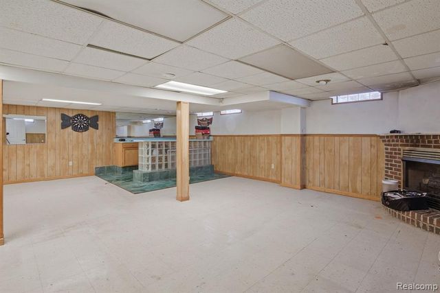 1621 Walnut Street, Dearborn, MI 48124