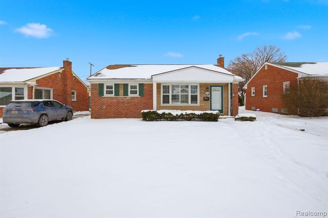 1621 Walnut Street, Dearborn, MI 48124