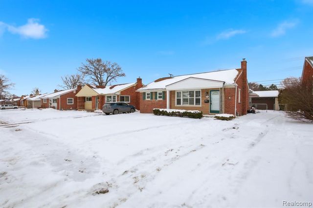 1621 Walnut Street, Dearborn, MI 48124