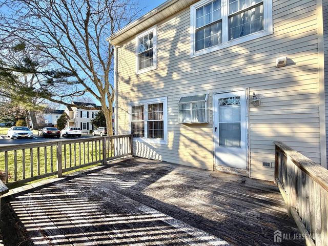 1 Gwizdak Court, Sayreville, NJ 08872