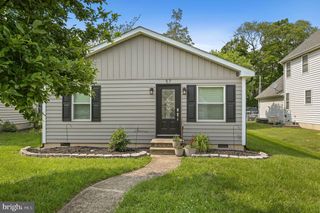 57 WASHINGTON ST, Dover, DE 19901