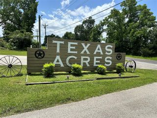 352 N Cattle Drive, Onalaska, TX 77360
