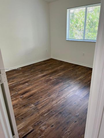 2911 SE 13th Road 20440, Homestead, FL 33035