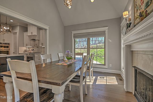 1624 Conestoga Pass, Johnson City, TN 37601