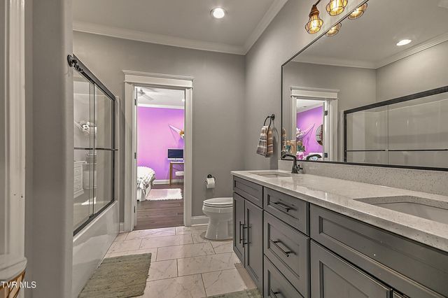 1624 Conestoga Pass, Johnson City, TN 37601