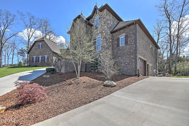 1624 Conestoga Pass, Johnson City, TN 37601