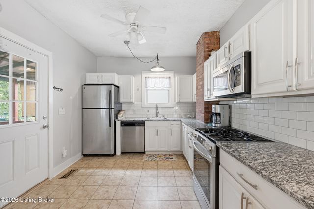 609 E Barbee Ave, Louisville, KY 40217