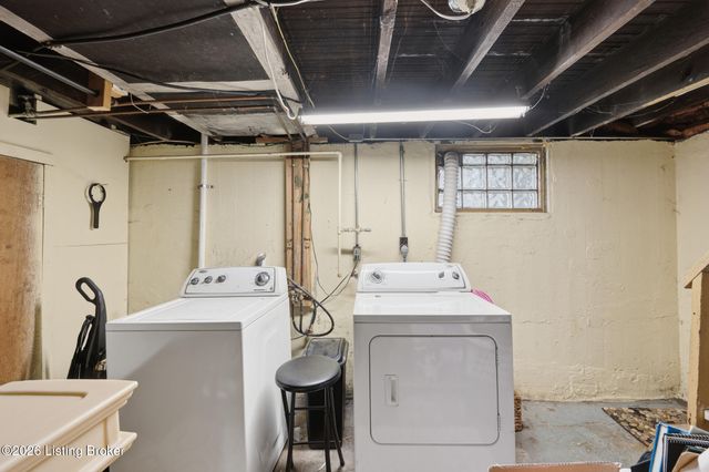 609 E Barbee Ave, Louisville, KY 40217