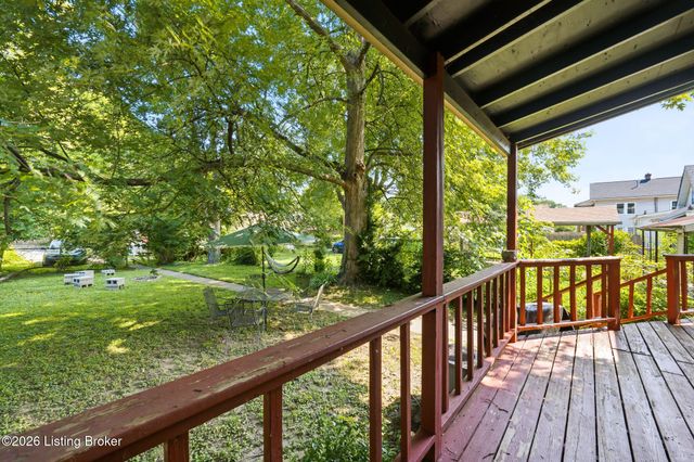 609 E Barbee Ave, Louisville, KY 40217