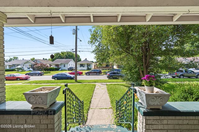 609 E Barbee Ave, Louisville, KY 40217