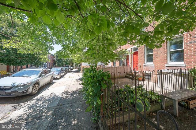 872 LECOUNT, Philadelphia, PA 19130