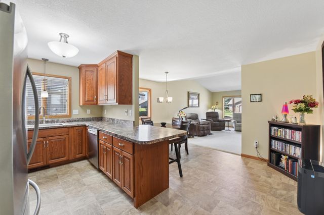 1455 Pringle Court, Hastings, MN 55033