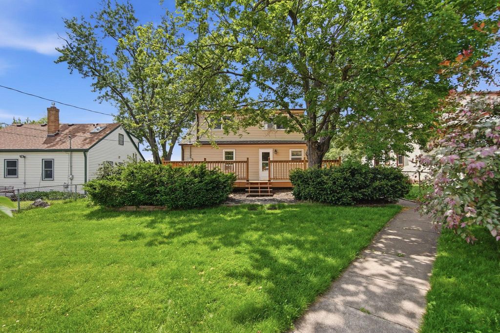 757 Nebraska Avenue W, Saint Paul, MN 55117