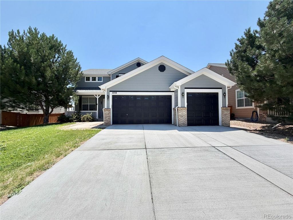 1698 Peridot Lane, Castle Rock, CO 80108