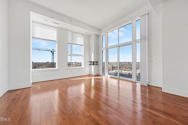 400 W North Street 1610, Raleigh, NC 27603