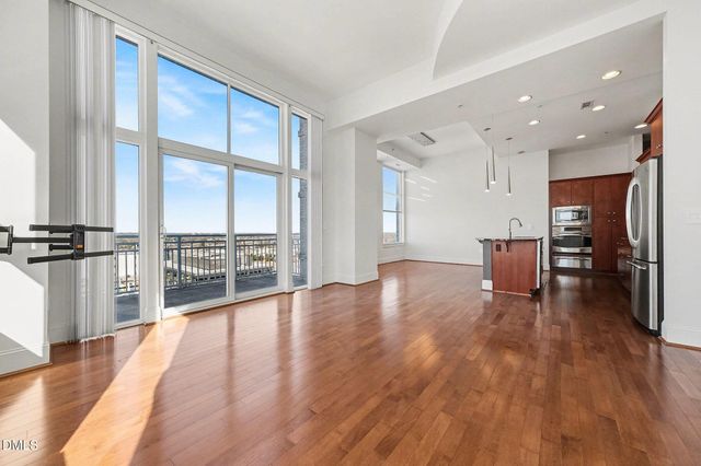 400 W North Street 1610, Raleigh, NC 27603