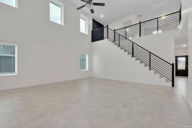 144 Foxhound Path, San Antonio, TX 78253