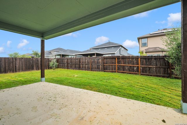 144 Foxhound Path, San Antonio, TX 78253