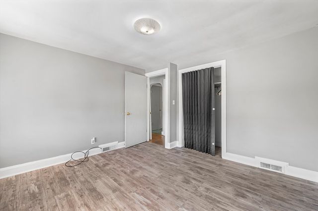 399 Union St, Leominster, MA 01453