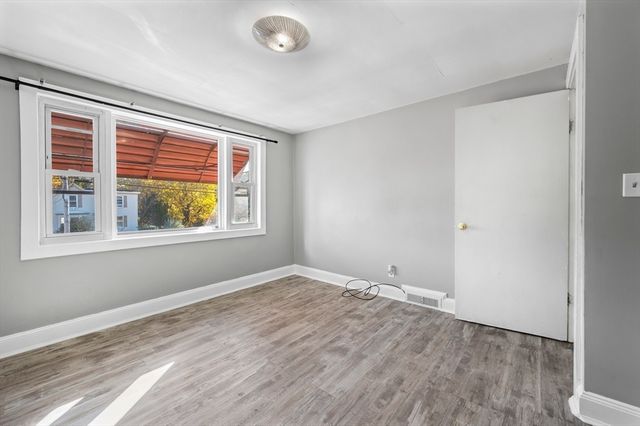 399 Union St, Leominster, MA 01453