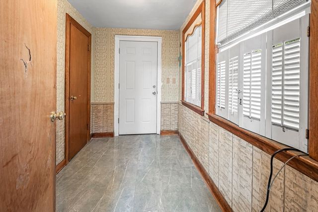 399 Union St, Leominster, MA 01453