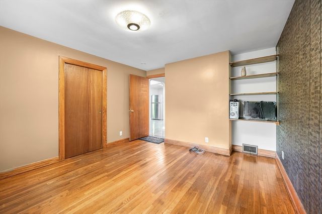 399 Union St, Leominster, MA 01453