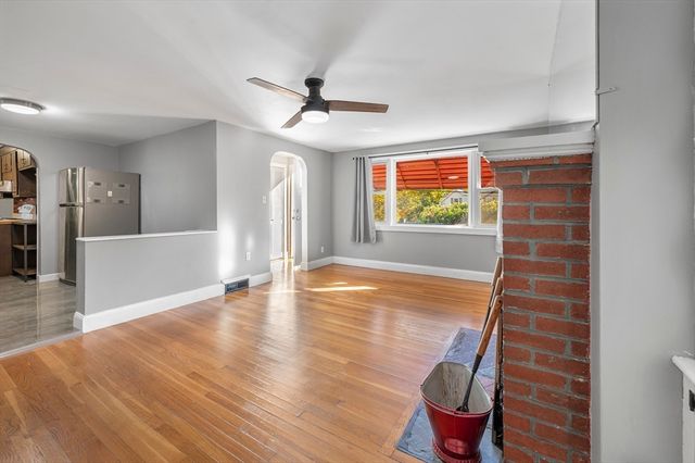 399 Union St, Leominster, MA 01453