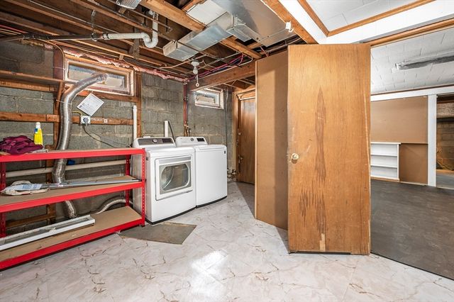 399 Union St, Leominster, MA 01453