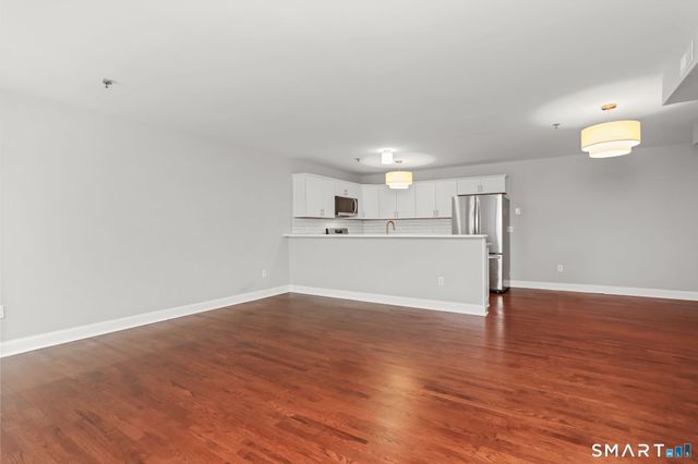 16-18 Ann Street 24, Norwalk, CT 06854