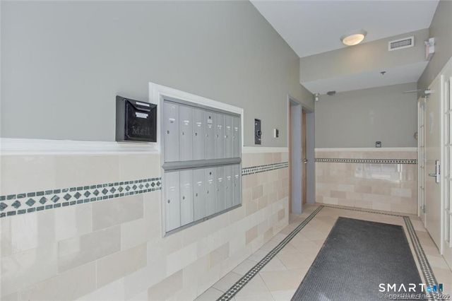 16-18 Ann Street 24, Norwalk, CT 06854