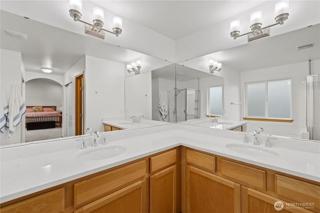 5208 NE 8th Court, Renton, WA 98059
