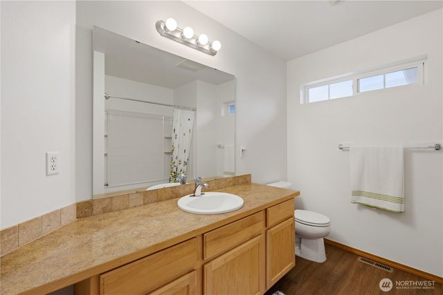 5208 NE 8th Court, Renton, WA 98059