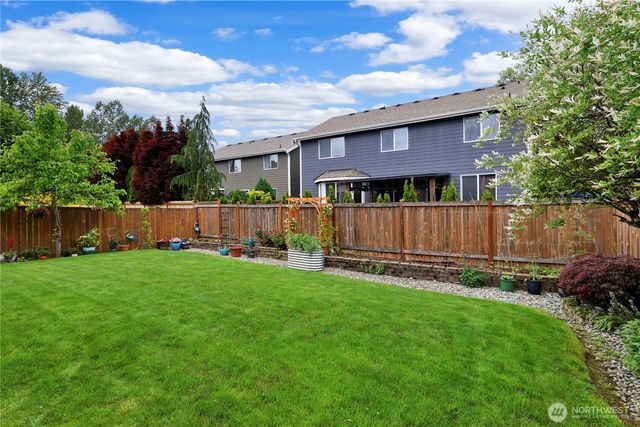 5208 NE 8th Court, Renton, WA 98059